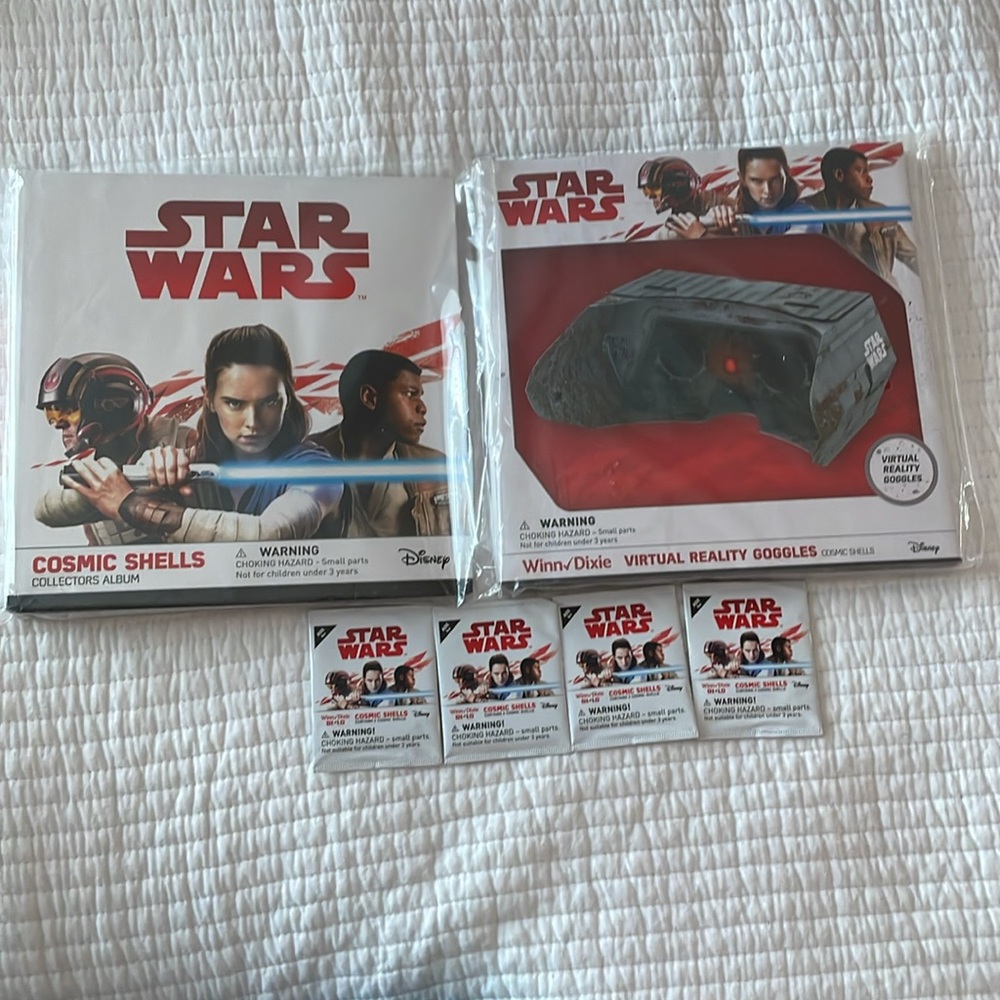 Star Wars Winn Dixie Collectors Album, VR Goggles, and Cosmic Shells Bundle